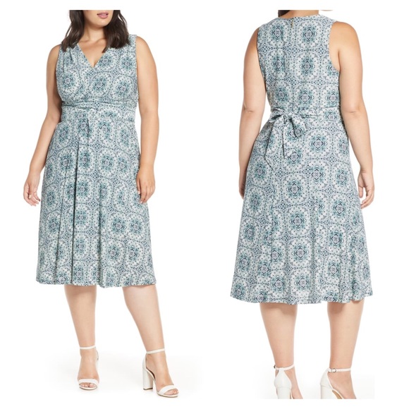 MICHAEL Michael Kors Dresses & Skirts - 0X Michael Kors Seagreen Wrap Top Midi Dress Plus